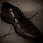 chaussure brune chaussure brune nature morte still life