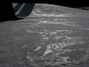 gray snow neige grise correction IL