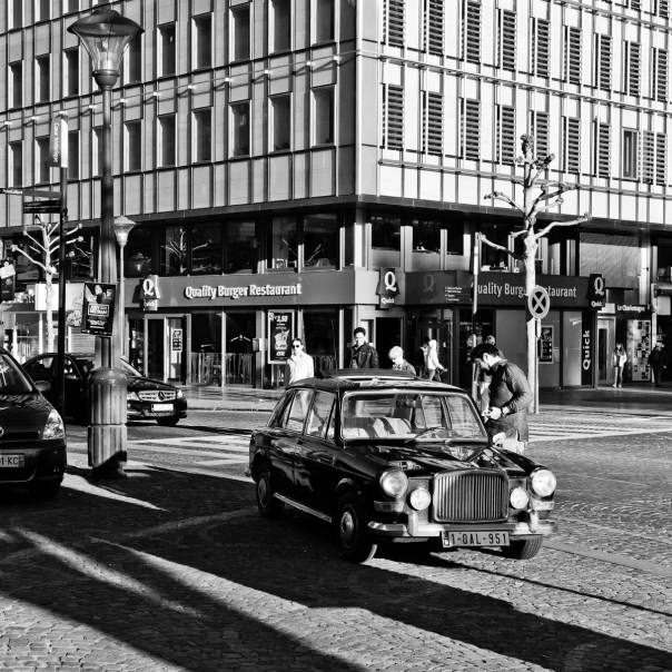 photo de voiture ancienne